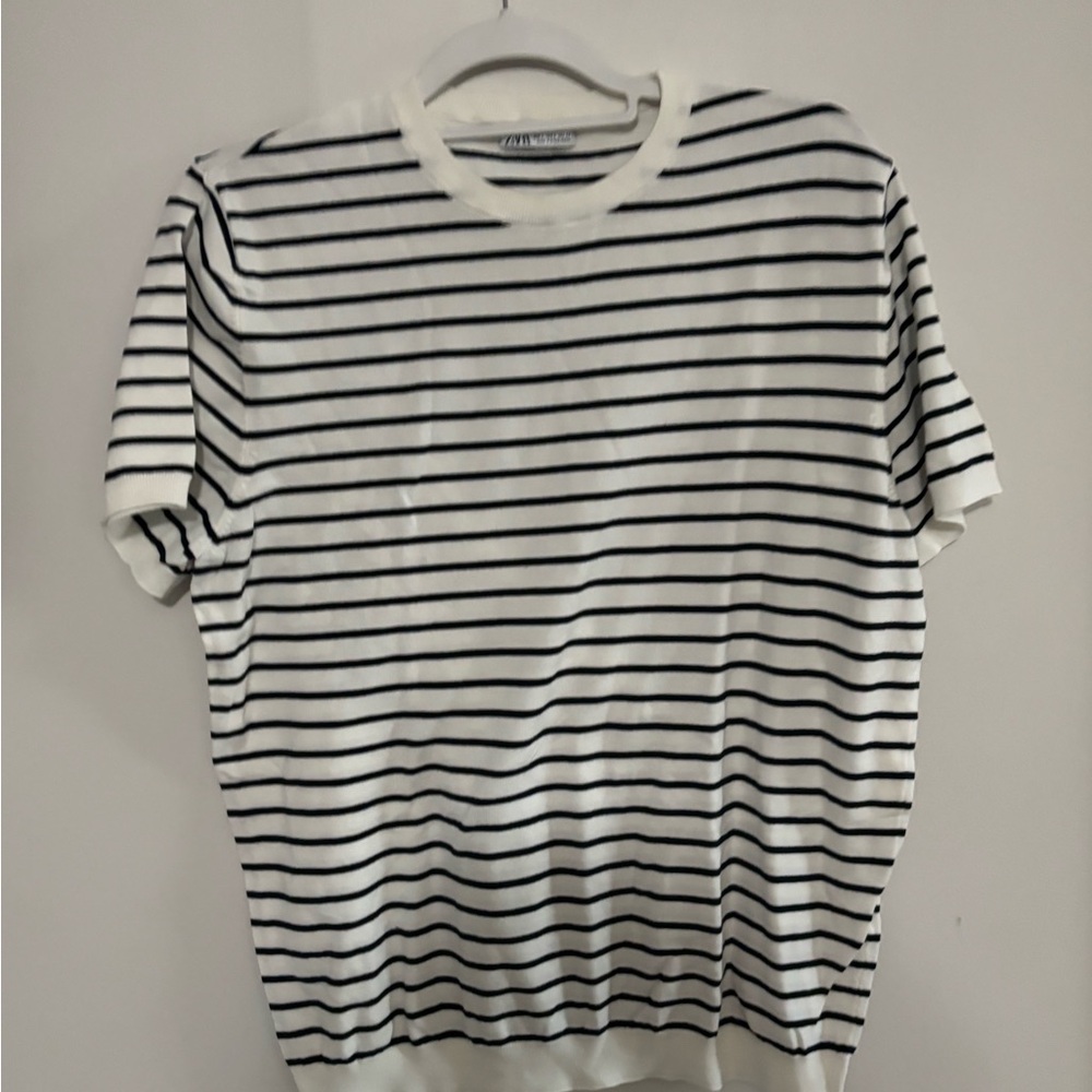 Zara White and Black Striped Tee